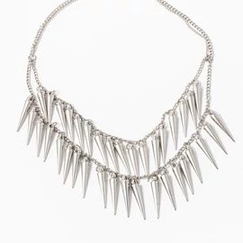 Ezüst bevonatos dupla soros tüskés nyaklánc  Ezüst bevonatos dupla soros tüskés nyaklánc