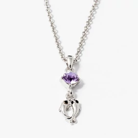 Ezüst bevonatos delfin medálos nyaklánc lila kővel  Ezüst bevonatos delfin medálos nyaklánc lila kővel