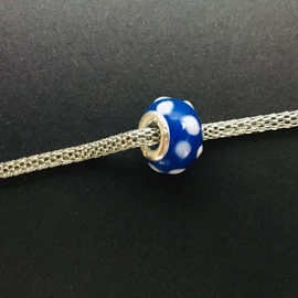 Pöttyös charm - kék  Pöttyös charm - kék